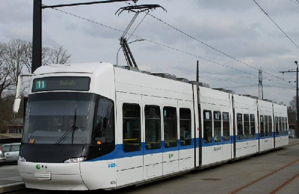 Cobra 3076-Glattalbahn